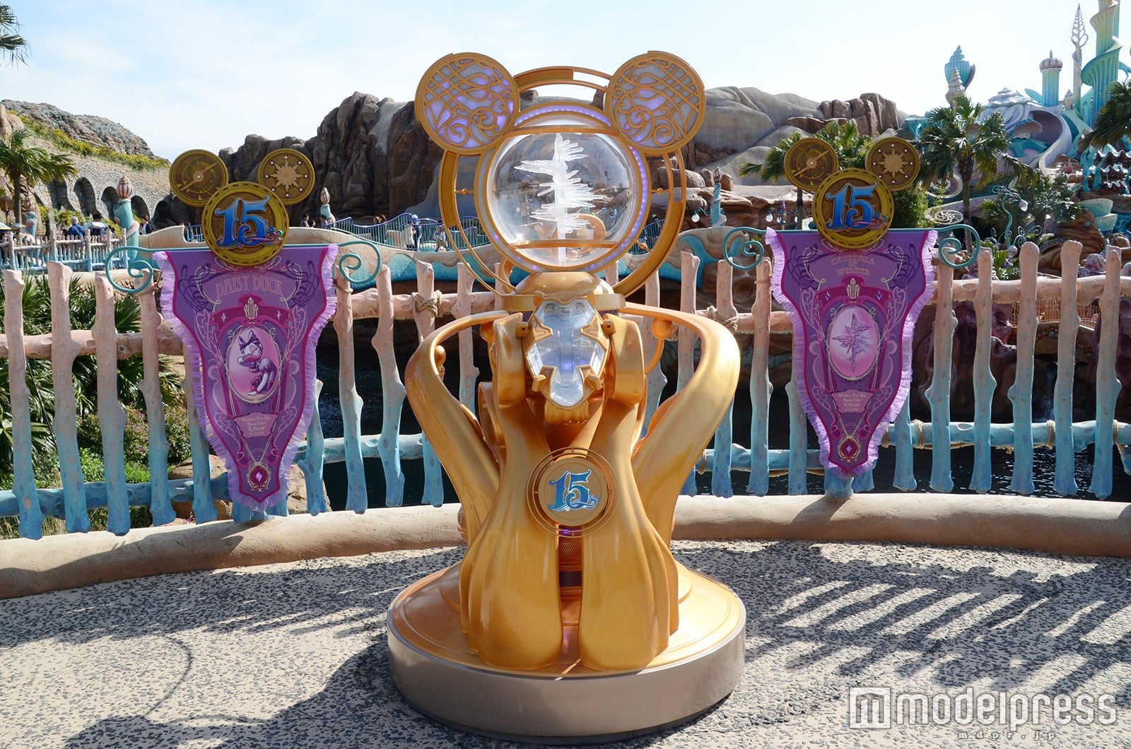 クリスタルポイント／「東京ディズニーシー15周年“ザ・イヤー・オブ・ウィッシュ”」（C）モデルプレス