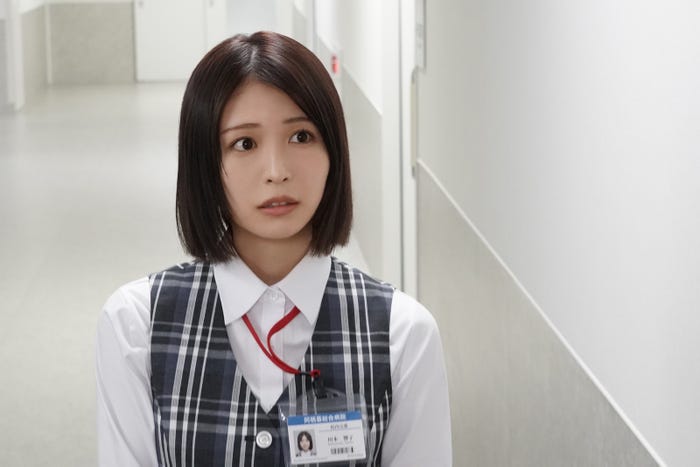 長濱ねる「院内警察」第2話より(C)フジテレビ/共同テレビ