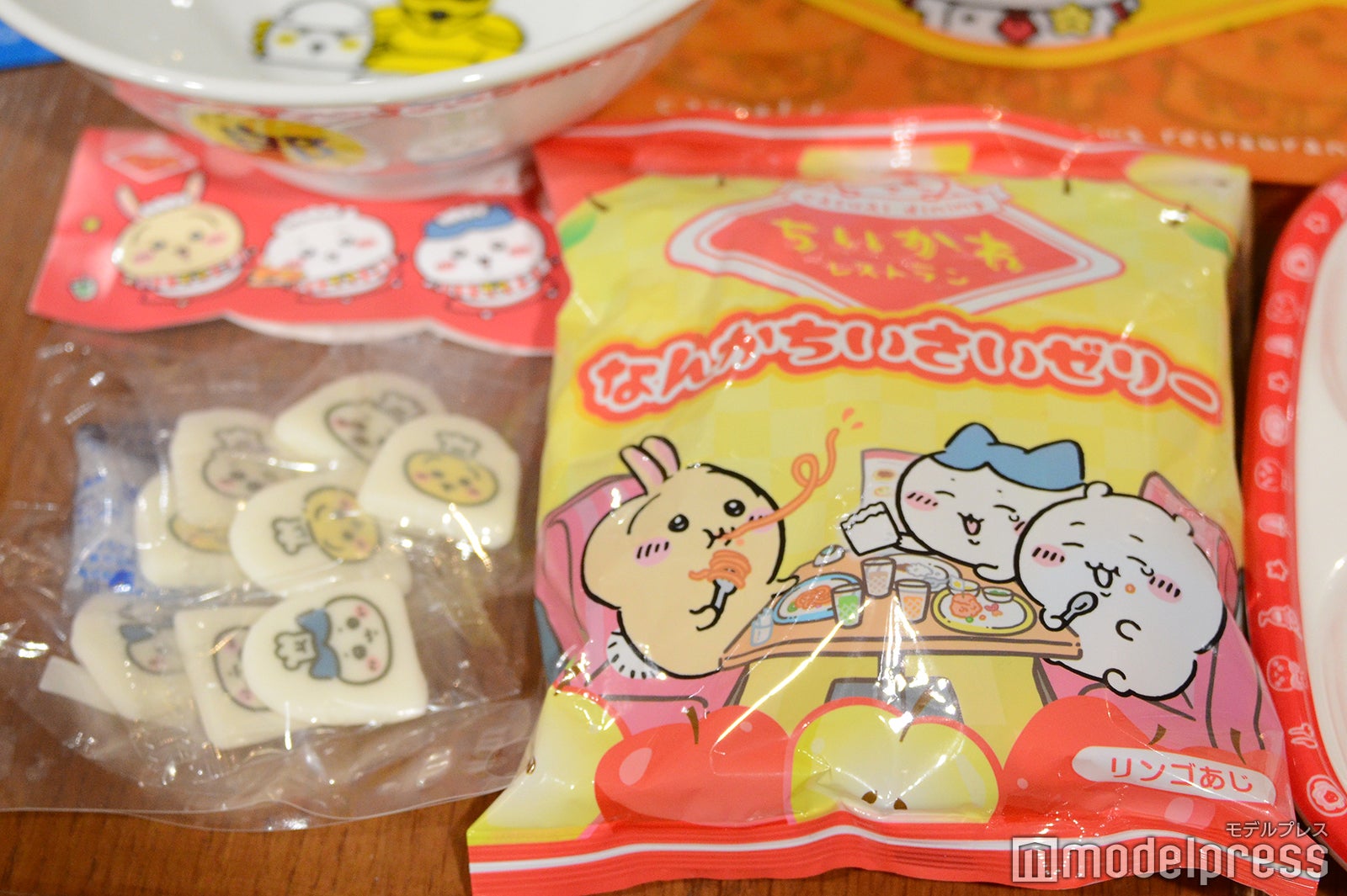 プリントグ864円、なんかちいさいゼリー 410円（税込）（C）モデルプレス