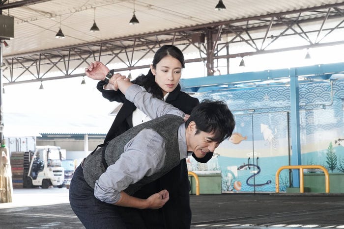 水野美紀、沢村一樹/「絶対零度~未然犯罪潜入捜査~」第1話より(C)フジテレビ