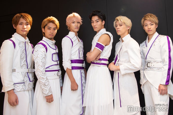 【team桔梗】BISKE、品川 翔、RANMA、里中将道、Lil Noah、神谷亮太 (C)モデルプレス