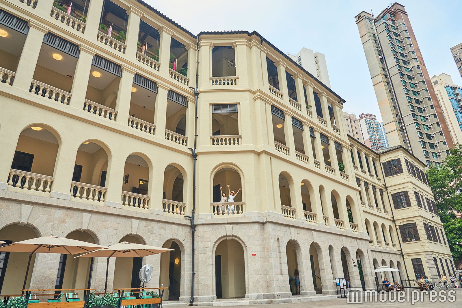 コロニアル様式の美しい建造物！ここは警官や軍曹の宿泊施設として使われていた「營房大樓 (Barrack Block)」 
（C）モデルプレス