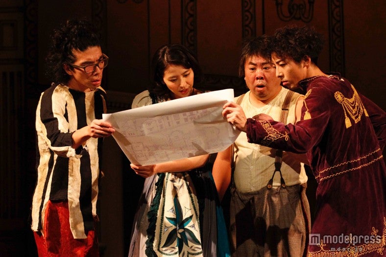 片桐仁、長澤まさみ、塚地武雅、高橋一生／舞台「ライクドロシー」撮影：板橋淳一