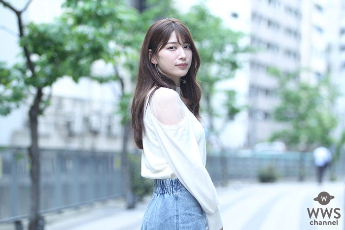 グラビアタレント 雪平莉左が1st写真集 とろける への思いを語る ファッション系の要素もあるし コスプレとか可愛い系も要素もあるので見て欲しい モデルプレス グラビアタレント 雪平莉左が1st写真集 とろける への思いを語る ファッション系の要素もあるし コスプレとか可愛い系も要素もあるので見て欲しい モデルプレス