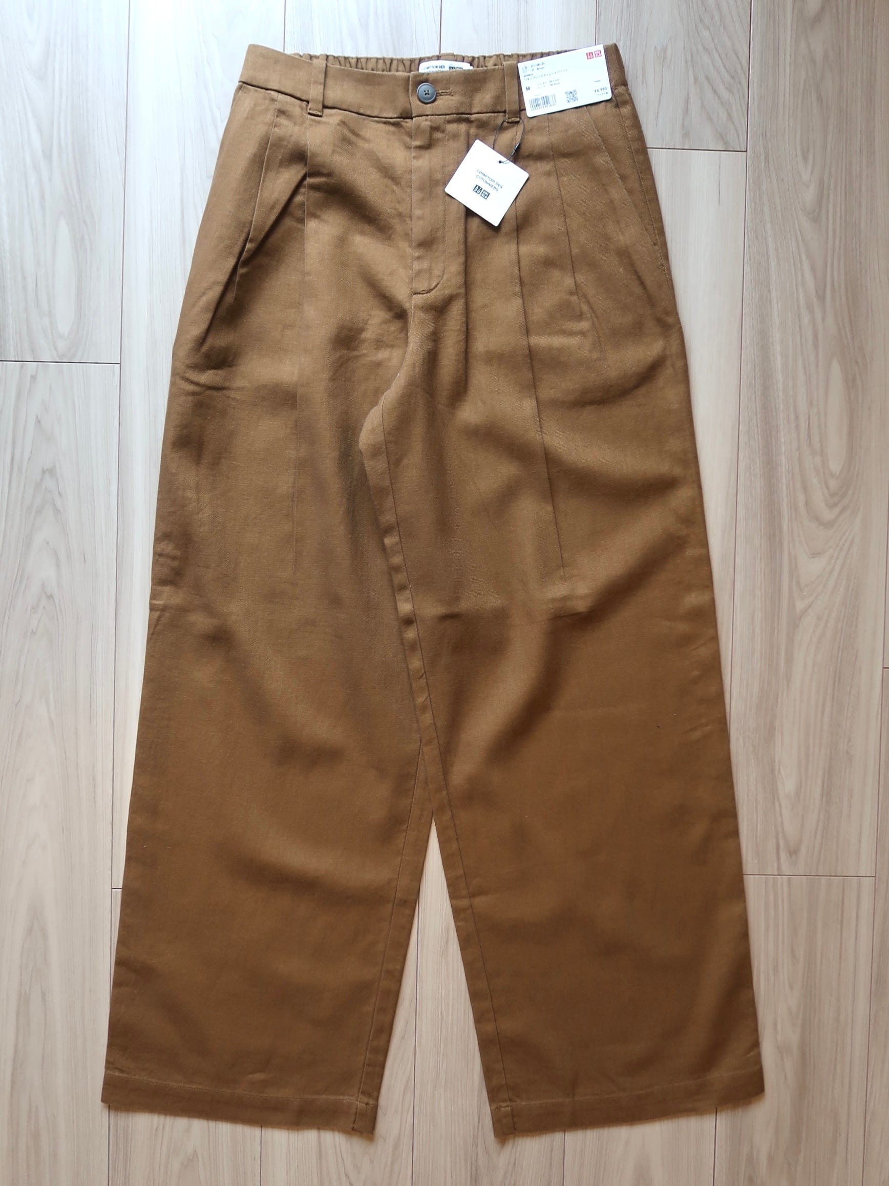 ユニクロ　リネンブレンドストレートパンツ　4990円（税込）