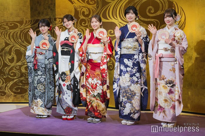 瀬戸口心月、奥田いろは、菅原咲月、五百城茉央、愛宕心響(C)モデルプレス