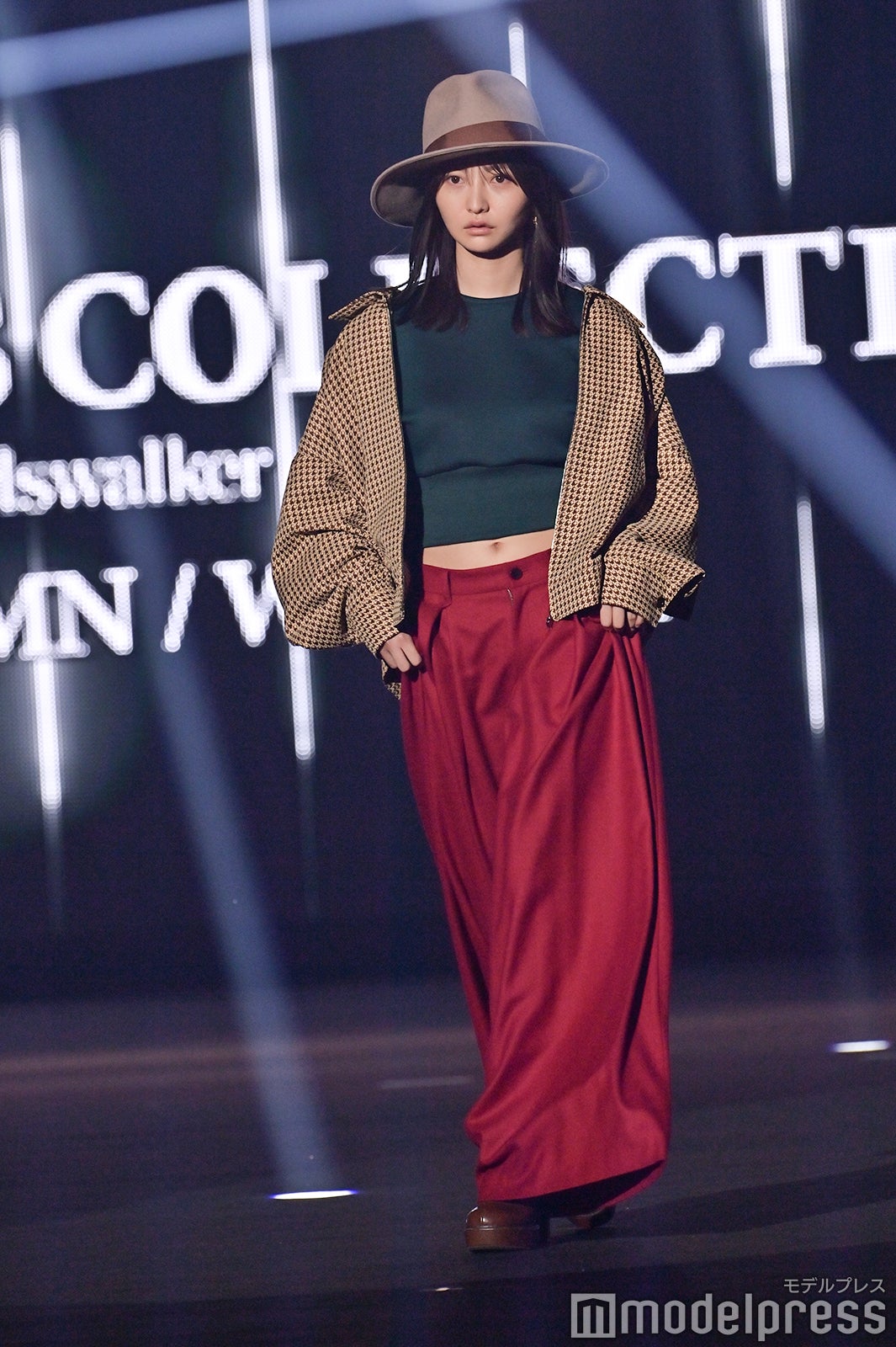 （C）モデルプレス