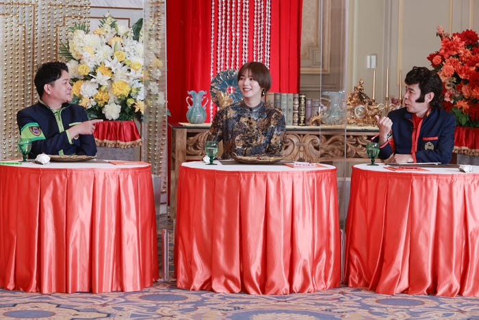 ノブ、池田エライザ、岡村隆史(C)日本テレビ