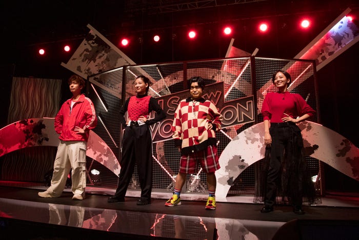 (左から)河合郁人、石井杏奈、加藤諒、伊原六花(C)TBS