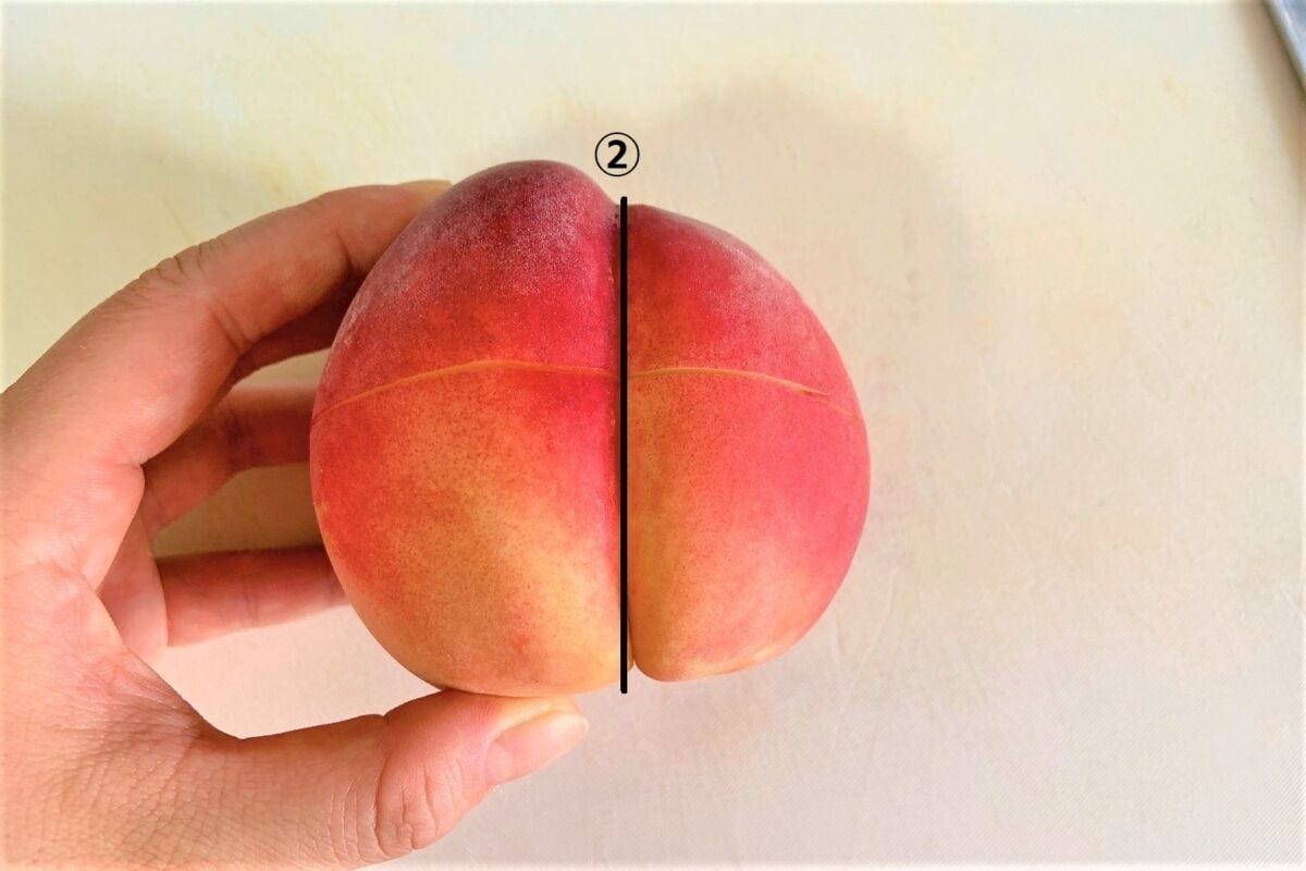 桃のルービックキューブ切り