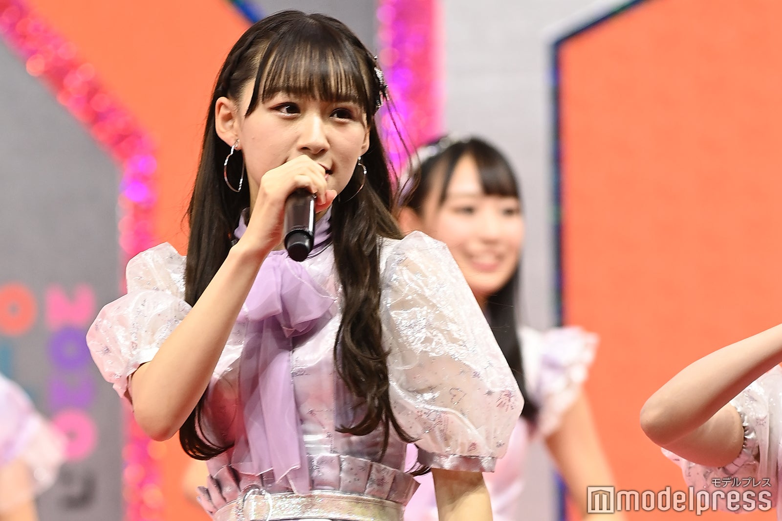 ＝LOVE（C）モデルプレス