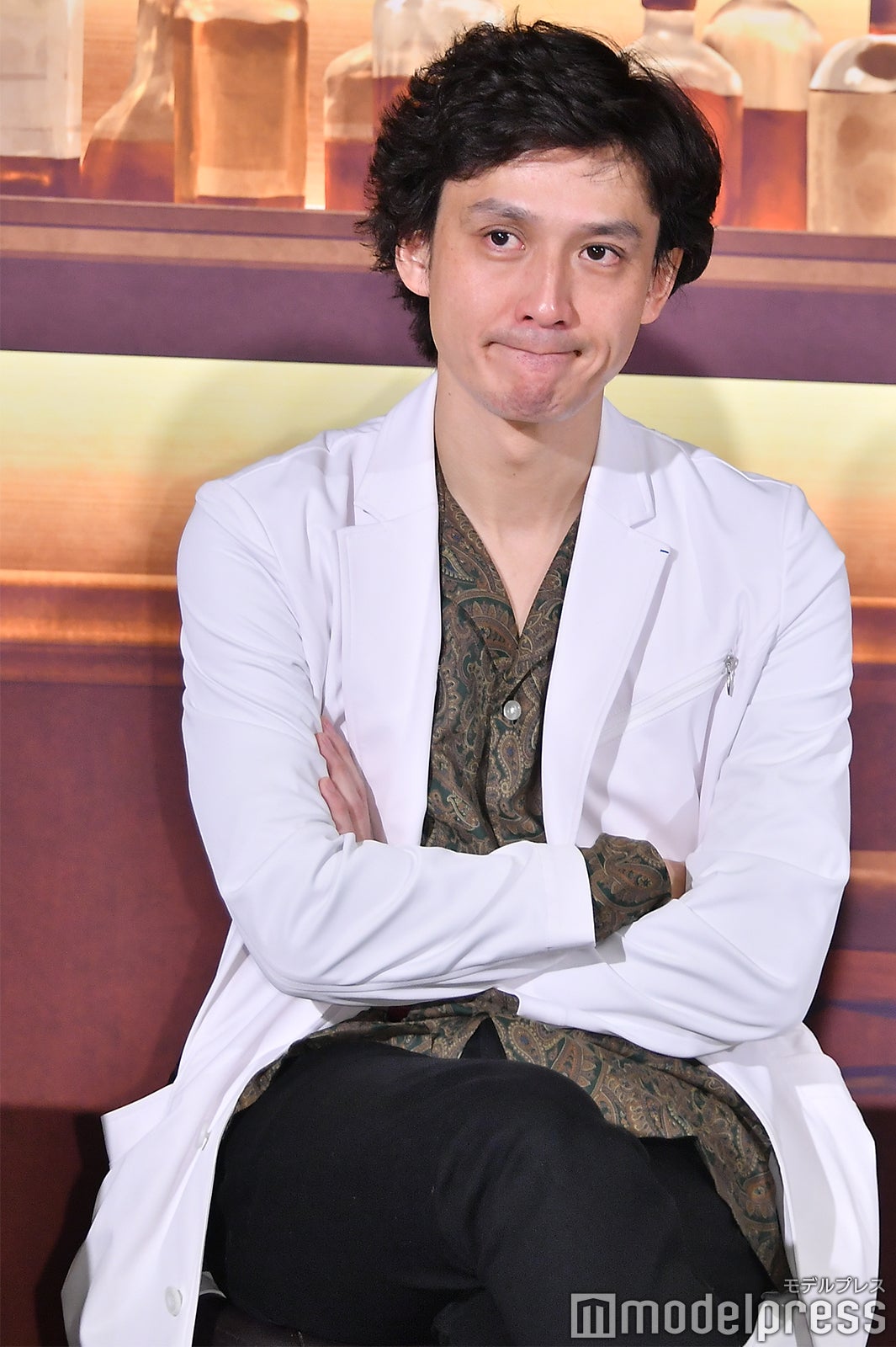 安藤政信／「神酒クリニックで乾杯を」（C）モデルプレス