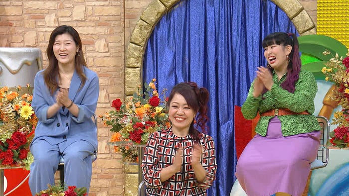 (左から)ヒコロヒー、ナヲ、ゆめっち (C)日本テレビ