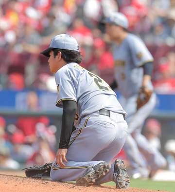 阪神 高橋遥人が2点のリードを守り切れず 四回にボークも絡んで勝ち越し点を献上 序盤に複数失点は今季初