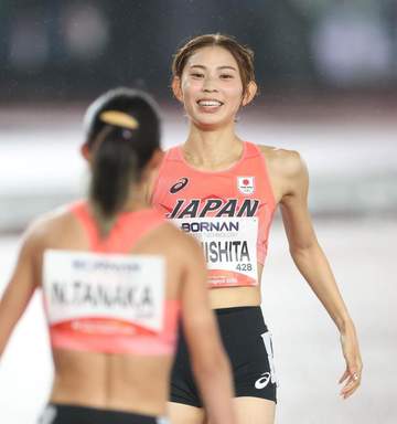 「めっちゃ可愛かった！」アジア大会で果敢レースで沸かせた25歳美女ランナー「ちょっと推しを」選手紹介でみせたポーズにSNS大反響「やっぱり」