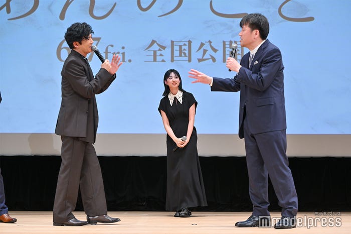 稲垣吾郎、河合優実、佐藤二朗(C)モデルプレス