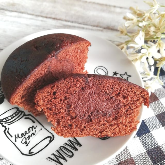 業務スーパーのダブルチョコマフィンの常温の断面