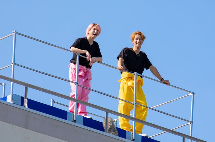 佐久間大介、岩本照(C)TBS