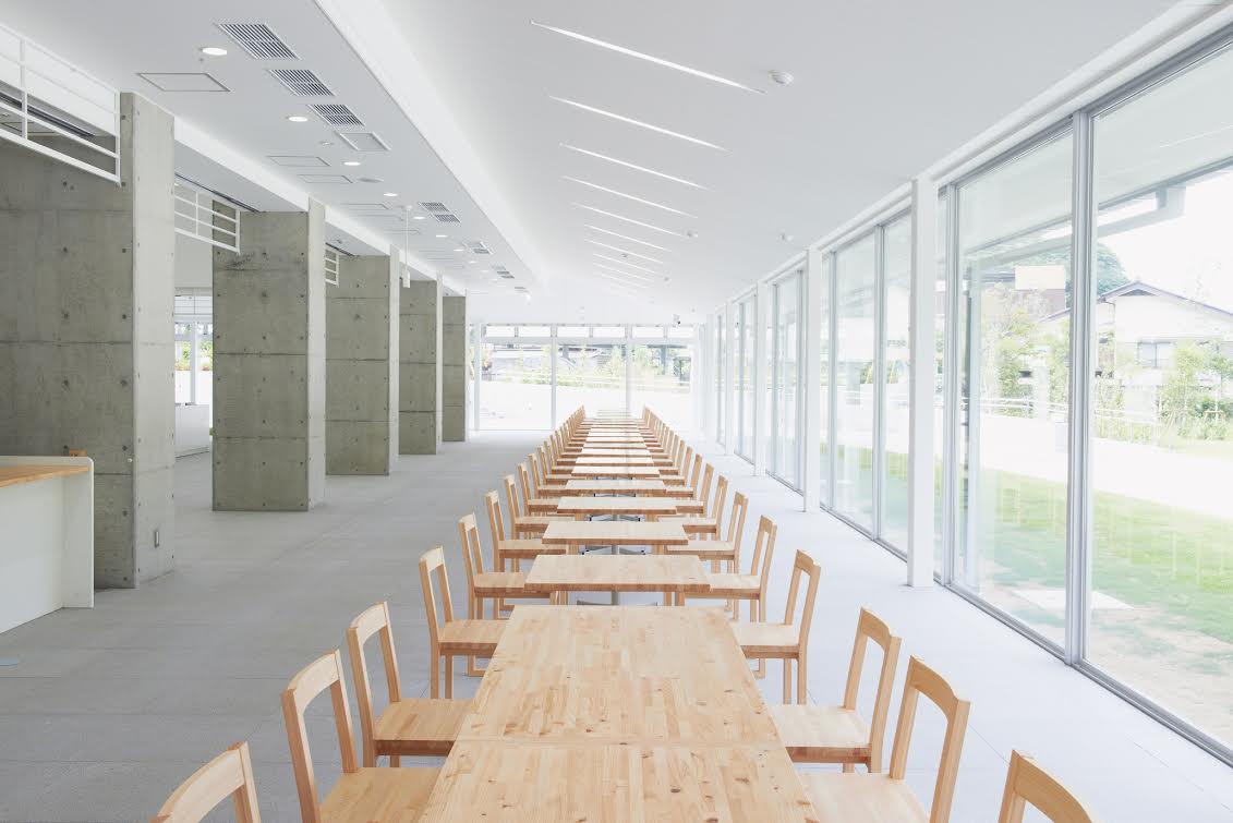 日差しが気持ちよい599CAFE／Photo／Taiji Yamazaki