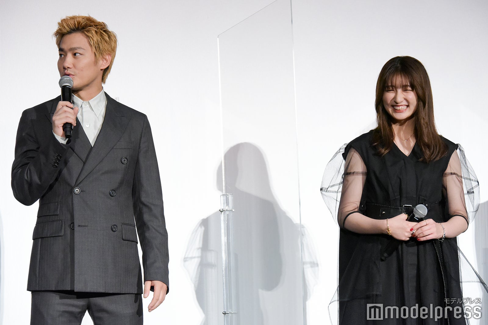 野村周平、吉川愛 （C）モデルプレス