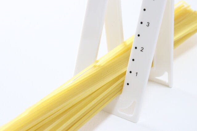 セリア 置いて量れるパスタメジャー 使用例 セリア 置いて量れるパスタメジャー 使用例