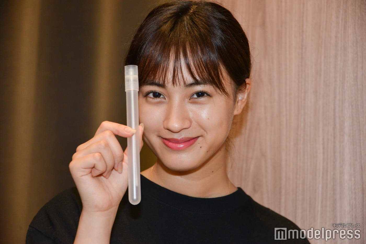 遺伝子検査は簡単(C)モデルプレス