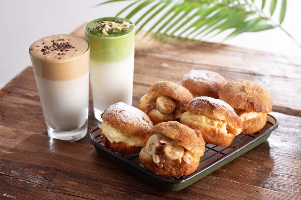 横浜「ローステッド コーヒー」ダルゴナラテ×揚げパン提案するコーヒーショップ