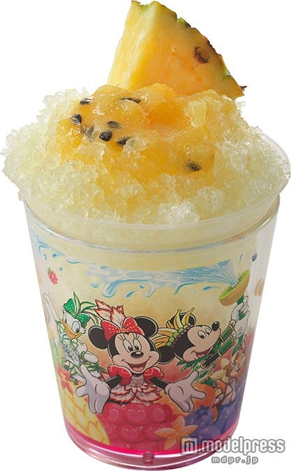 シェイブアイス(トロピカルフルーツ)、スーベニアカップ付き(C)Disney