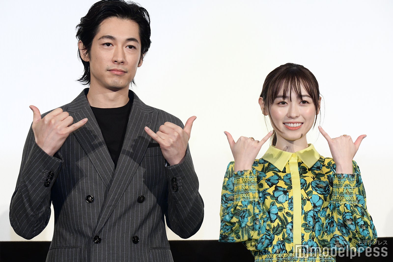 ディーン・フジオカ、福原遥（C）モデルプレス