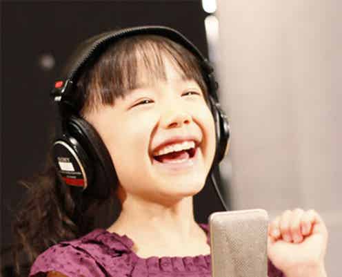 芦田愛菜、CDソロデビュー!キュートなレコーディング風景を公開