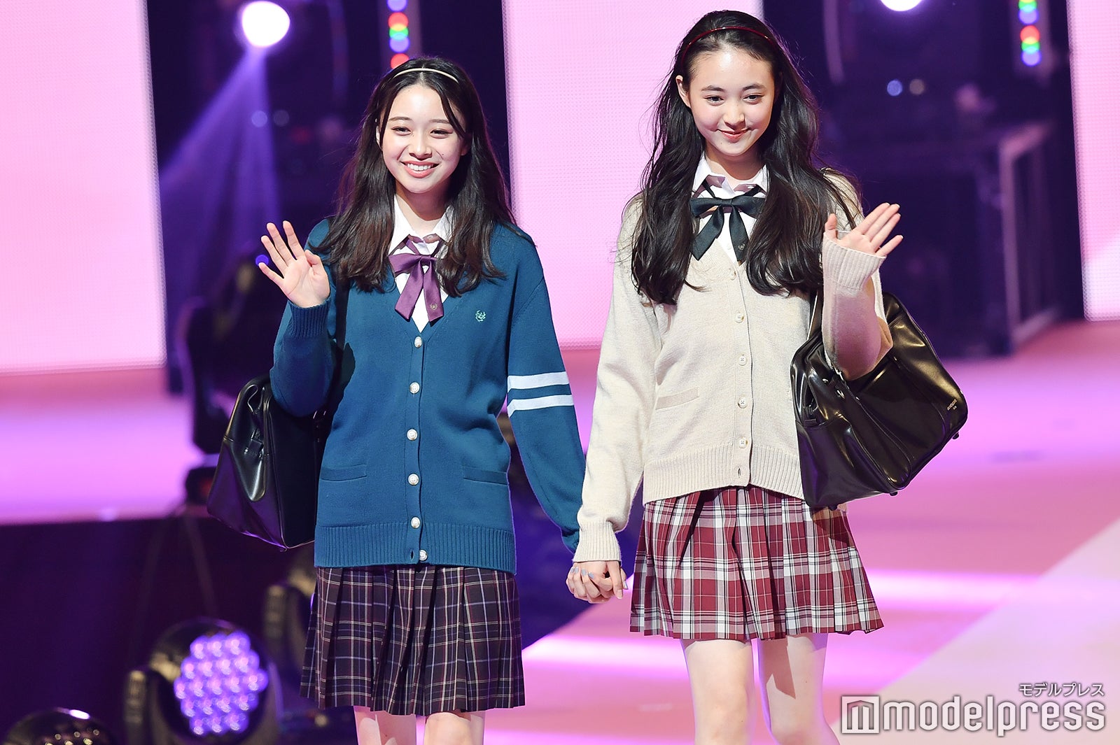 田鍋梨々花、宮野陽名（C）モデルプレス