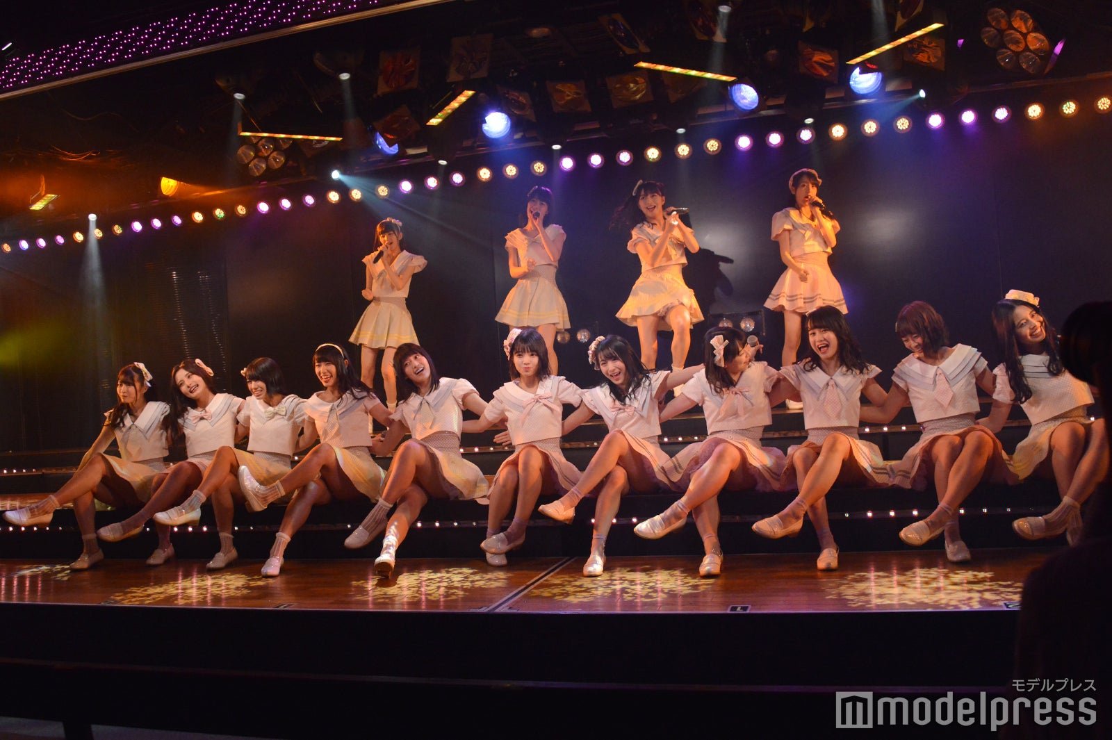 AKB48チーム8／AKB48チーム8「その雫は、未来へと繋がる虹になる。」公演 （C）モデルプレス