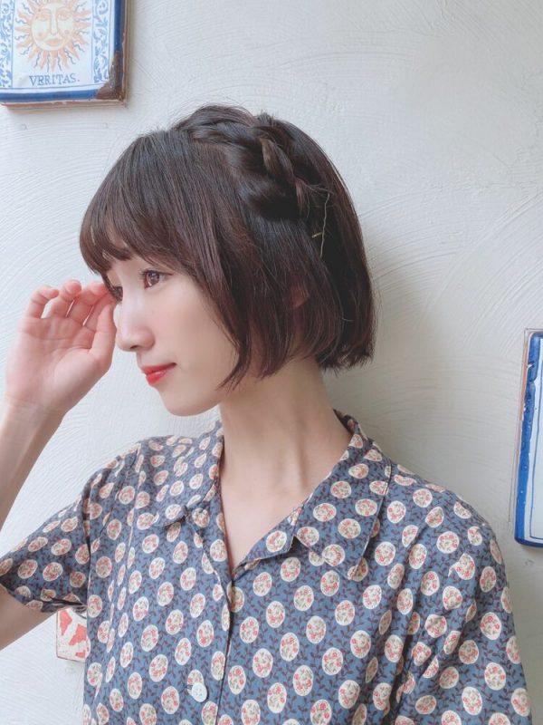 直毛さんの魅力を活かした簡単ヘアアレンジ 大人可愛いはゆるふわだけじゃない モデルプレス