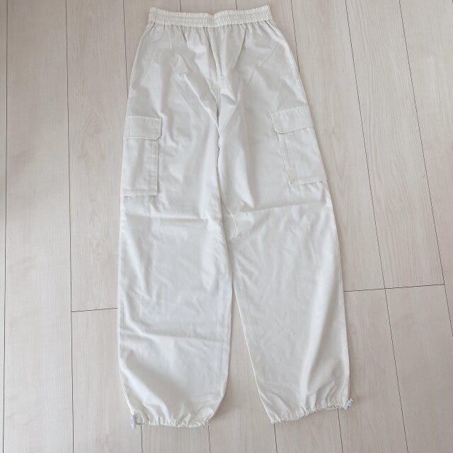 カーゴパンツ　GU　白
