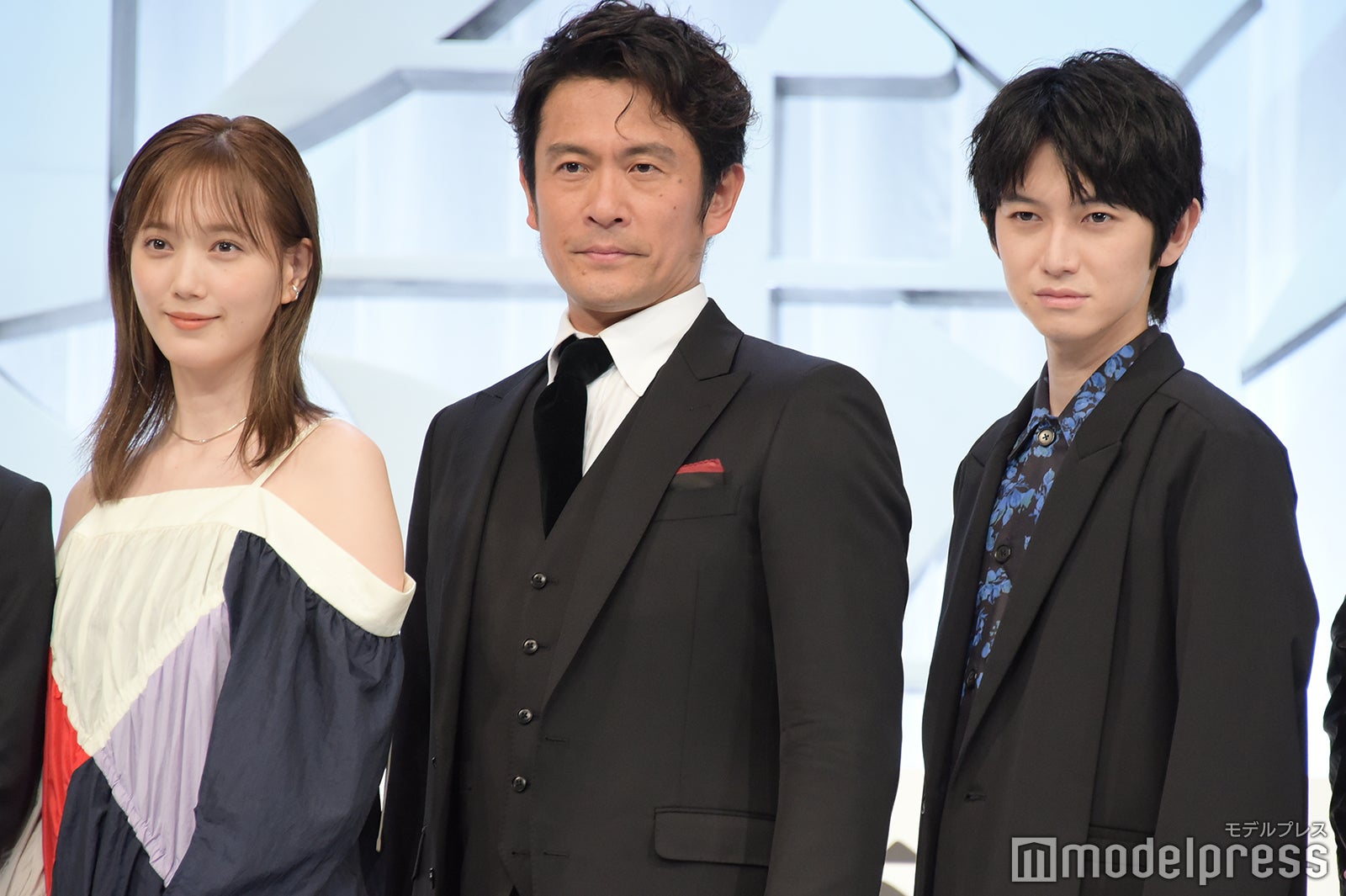 本田翼、内野聖陽、本郷奏多 （C）モデルプレス