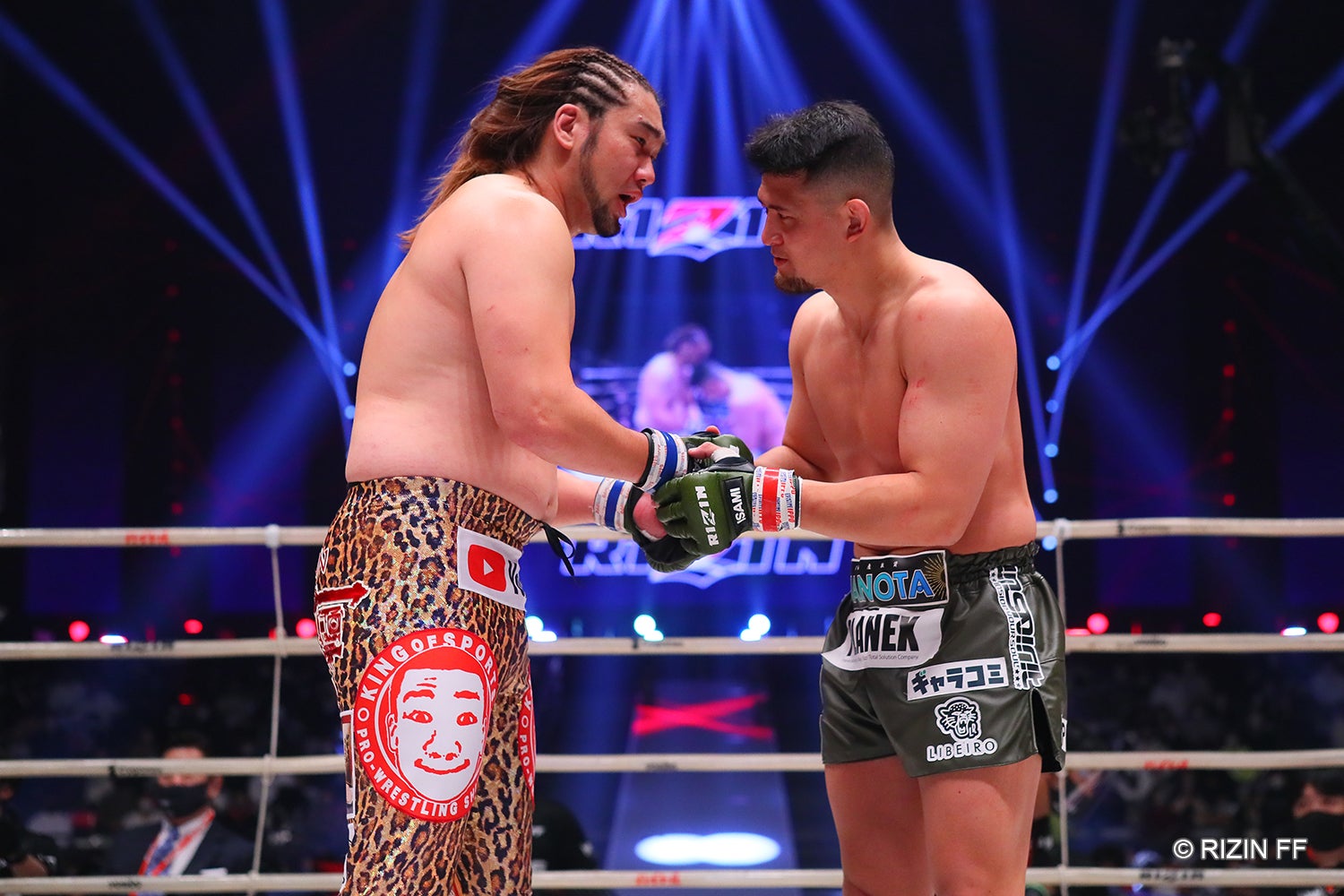 シバターVSHIROYA（C）RIZIN FF