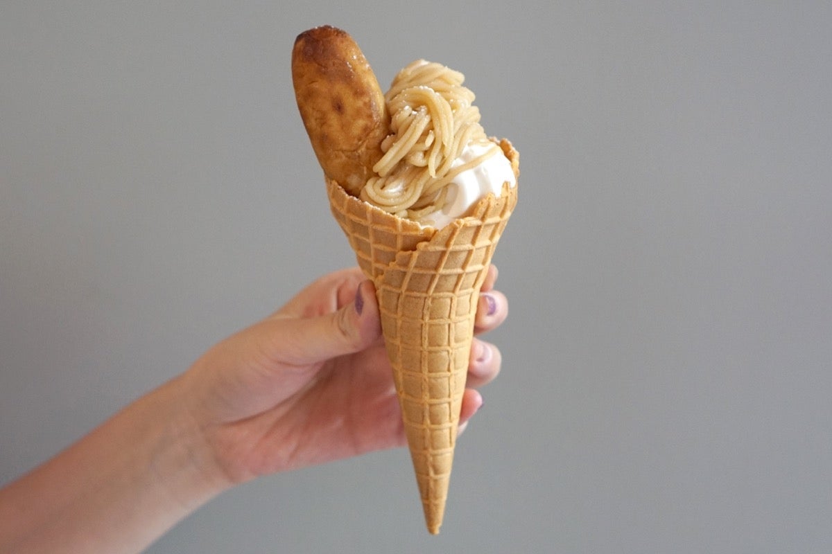 北海道銘菓「わかさいも」を丸ごとドン！“恋”を呼ぶ「コイソフ」に秋バージョン仲間入り