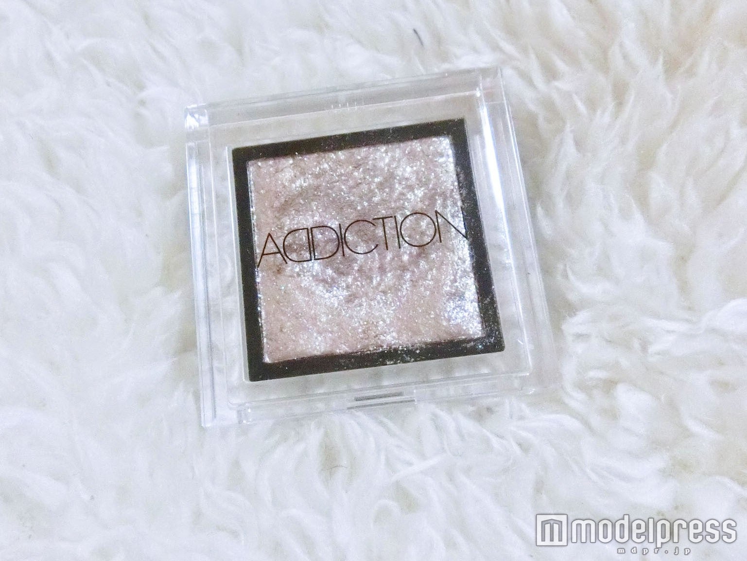 【ADDICTION】「ザ アイシャドウ」“092　マリアージュ”／写真：mari（C）モデルプレス