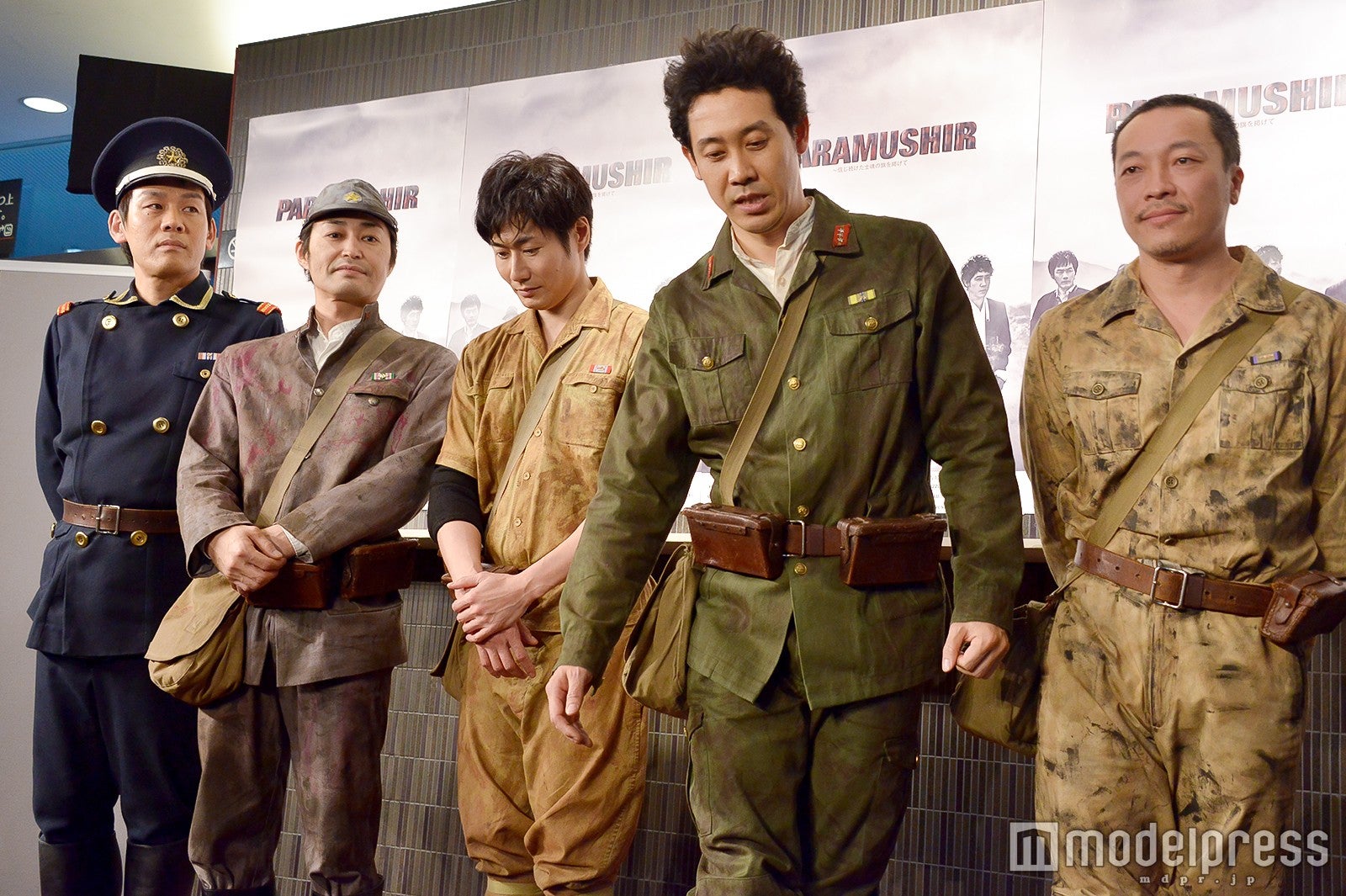 「TEAM NACS」（左から）森崎博之、安田顕、戸次重幸、大泉洋、音尾琢真（C）モデルプレス