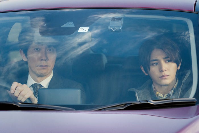 佐々木蔵之介、山田涼介(C)2020「記憶屋」製作委員会