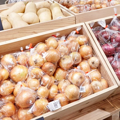 朝採れ野菜などを提供／画像提供：株式会社良品計画