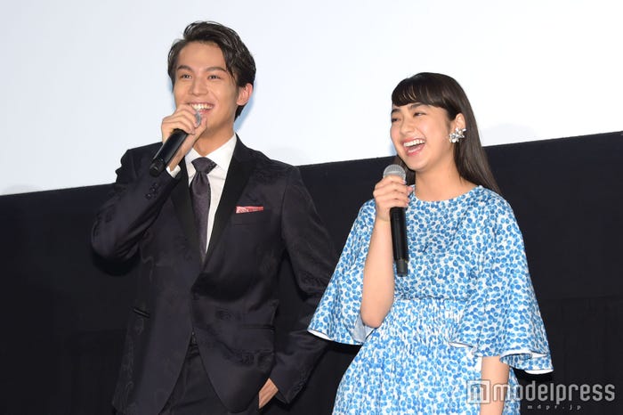 中川大志、平祐奈 (C)モデルプレス