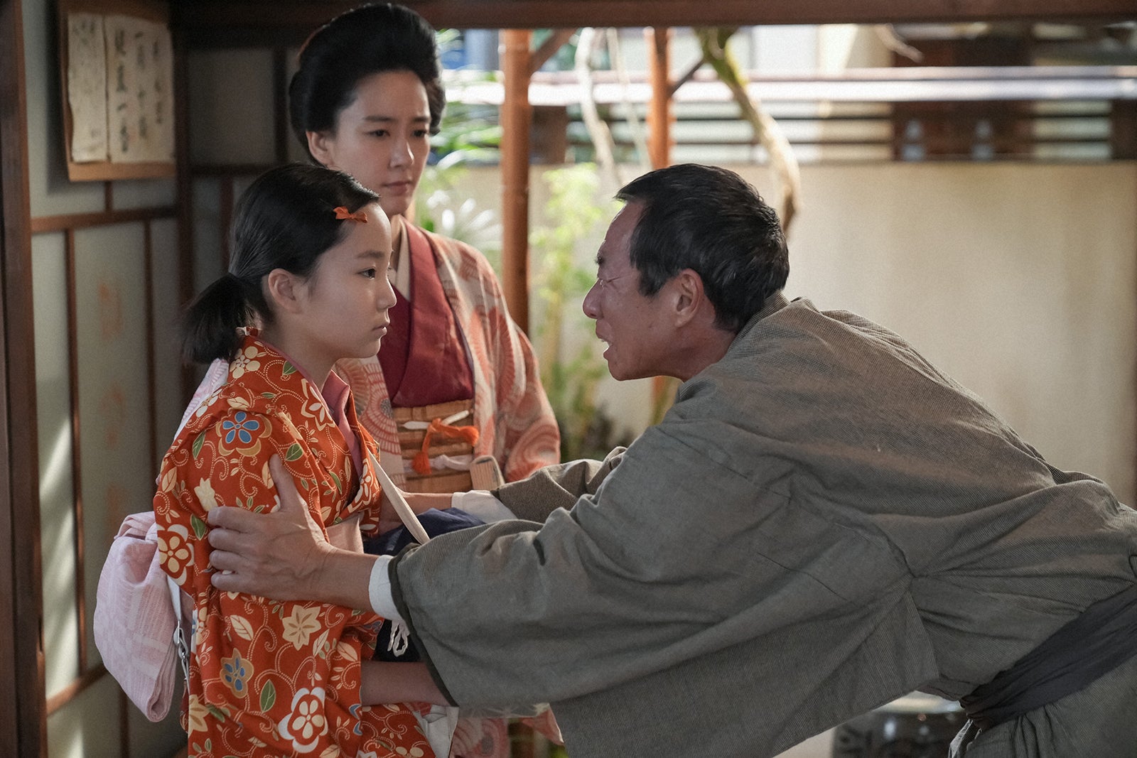 澤井梨丘、水川あさみ、柳葉敏郎「ブギウギ」第5話（C）NHK