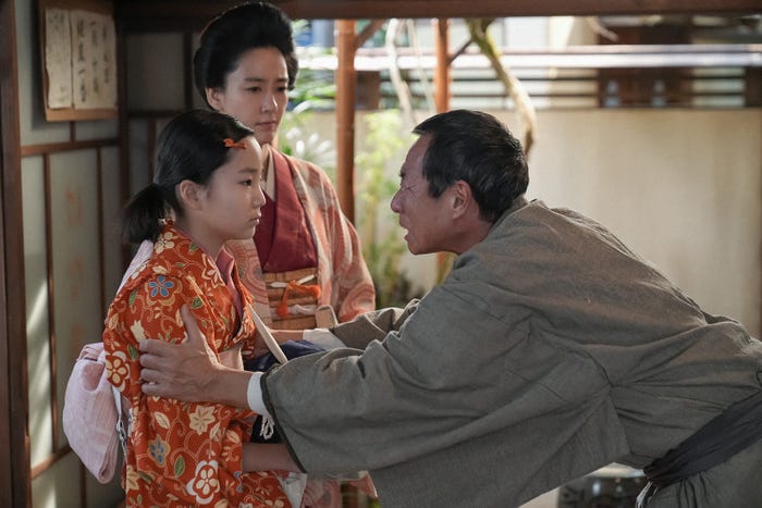 澤井梨丘、水川あさみ、柳葉敏郎「ブギウギ」第5話(C)NHK