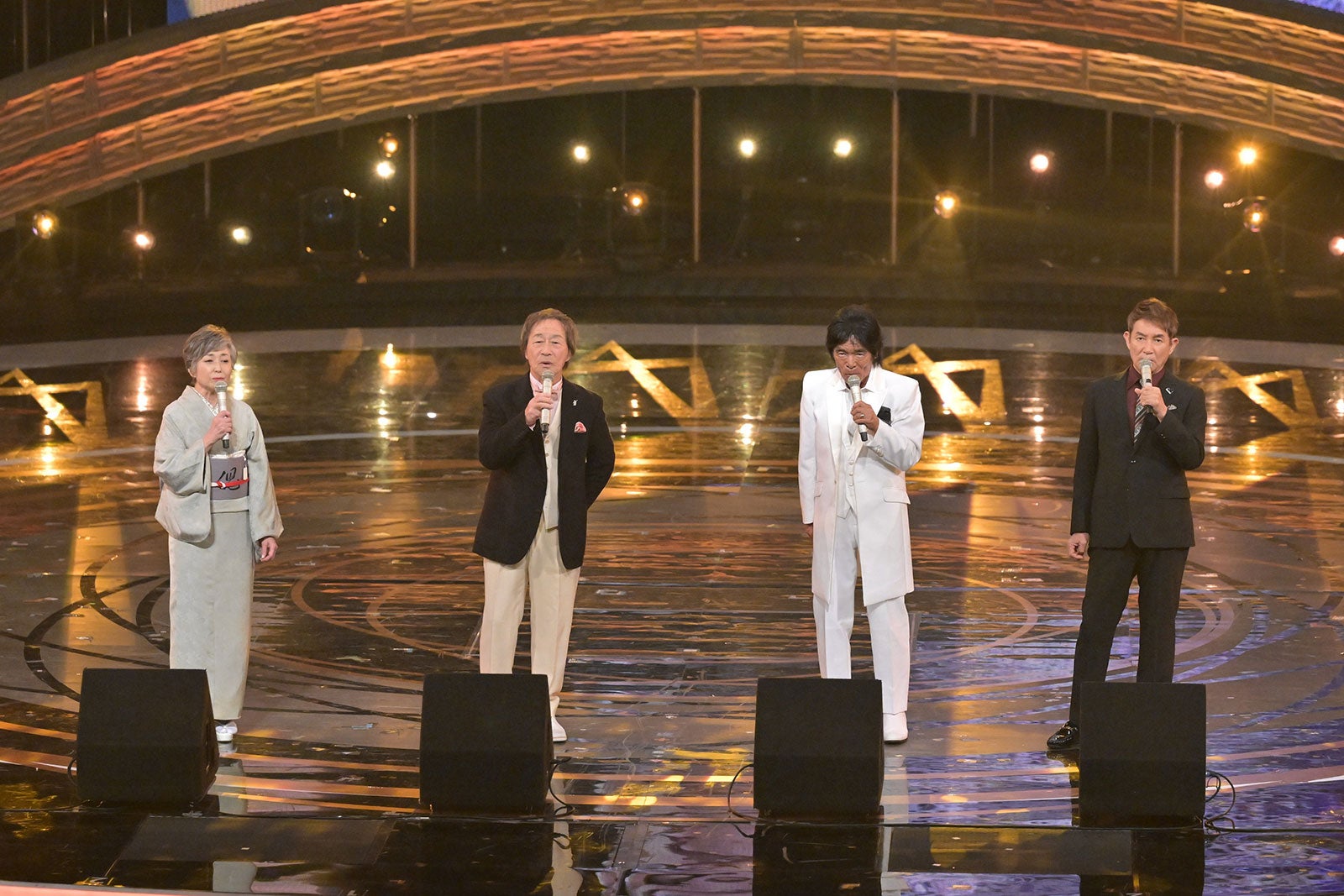 竹下景子、武田鉄矢、松崎しげる、田中健（提供写真）