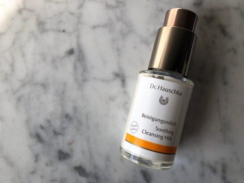 クレンジングミルク