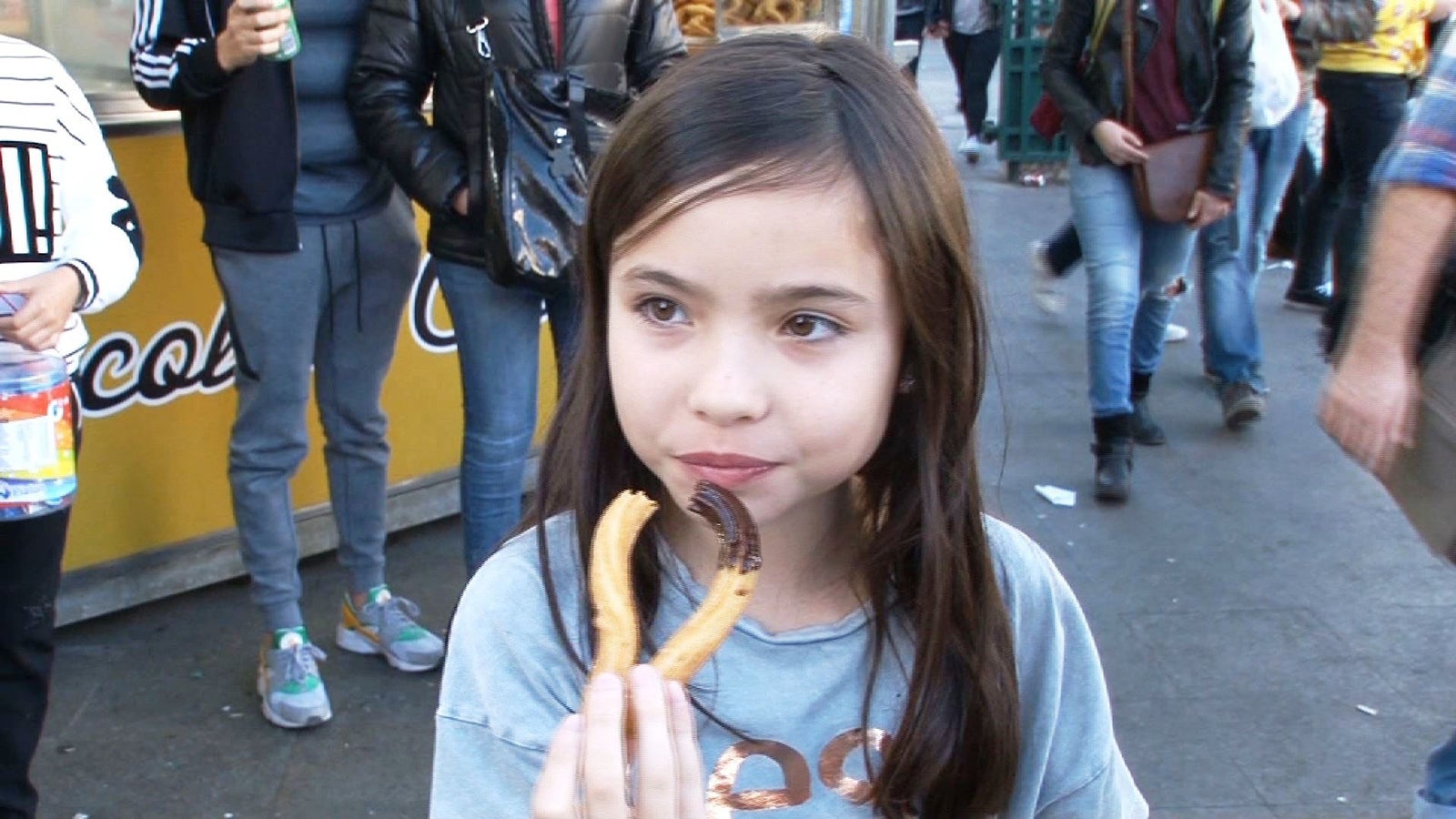 スペイン／色々なチュロスがある（画像提供：毎日放送）