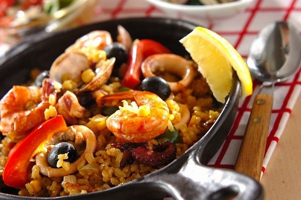 シーフードパエリア