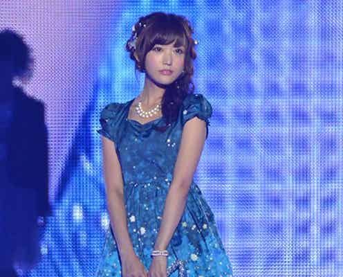 菅野結以“星のお姫様”ミニワンピでドリーミーに 「東京ランウェイ2014A/W」