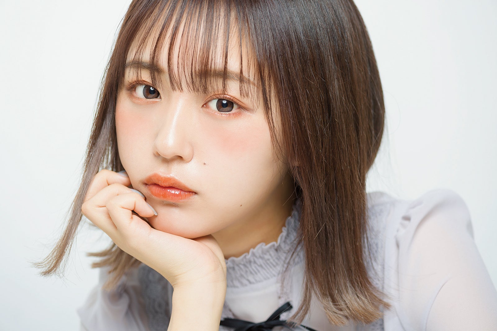 なえなの「LARME」048 Springより（提供写真）